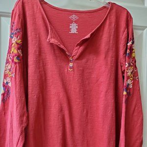 St John's Bay EMBROIDERY Sleeve top